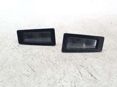 Recambio de piloto matricula para mazda cx-3 (dk) 2015- 2.0 skyactiv-g referencia OEM IAM 13041979  