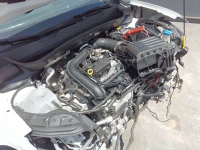 Recambio de catalizador para volkswagen t-cross (c11, d31) 2018- 1.0 tsi referencia OEM IAM 2Q0131723G  