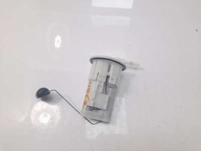 Recambio de bomba combustible para yamaha mt -07 2021- referencia OEM IAM 1WS1390710 UCT35YU63 