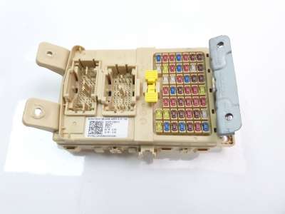 Recambio de caja reles / fusibles para kia stonic (ybcuv) 2017- drive referencia OEM IAM 91955H8570  