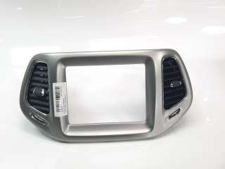 Recambio de aireador central para jeep compass ii 2017- longitude 4x2 referencia OEM IAM 5UT63NCCAB  
