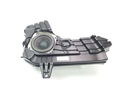 Recambio de subwoofer para hyundai i20 iii (bc3, bi3) 2020- 1.6 t-gdi referencia OEM IAM 96380Q0100  