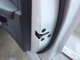 Recambio de cerradura puerta delantera derecha para mg mg zs suv 2017- 1.5 vti referencia OEM IAM 10645781  