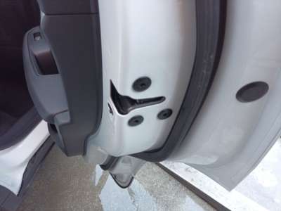 Recambio de cerradura puerta trasera derecha para mg mg zs suv 2017- 1.5 vti referencia OEM IAM 10845783  