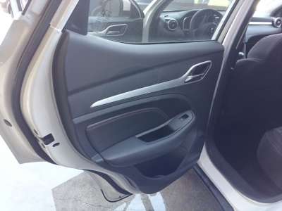 Recambio de elevalunas trasero izquierdo para mg mg zs suv 2017- 1.5 vti referencia OEM IAM 10233937  