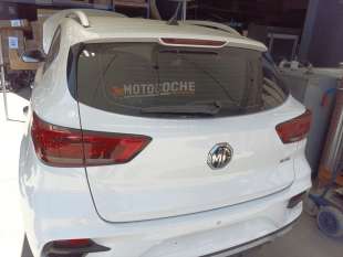 Recambio de porton trasero para mg mg zs suv 2017- 1.5 vti referencia OEM IAM 10691021  