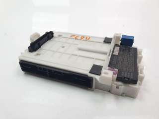 Recambio de caja reles / fusibles para suzuki swift (az) 2017- referencia OEM IAM 21214FJ73  