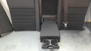 Recambio de asientos traseros para lexus xe2 2019- is300h referencia OEM IAM 7150353060  