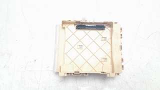 Recambio de caja reles / fusibles para toyota rav 4 2012-2019 referencia OEM IAM 8273042811  