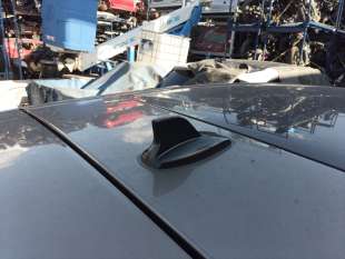 Recambio de antena para land rover discovery sport (l550) 2014- 2.0 d 4x4 referencia OEM IAM GJ3219C089DB  