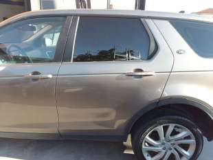 Recambio de puerta trasera izquierda para land rover discovery sport (l550) 2014- 2.0 d 4x4 referencia OEM IAM LR061285  
