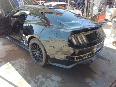 Recambio de puente trasero para ford mustang 2014- gt referencia OEM IAM 2263257  