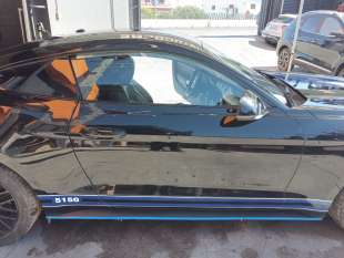 Recambio de puerta delantera derecha para ford mustang 2014- gt referencia OEM IAM 2216330  