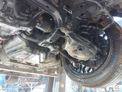 Recambio de transmision trasera derecha para ford mustang 2014- gt referencia OEM IAM 2690512  