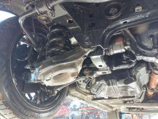 Recambio de transmision trasera izquierda para ford mustang 2014- gt referencia OEM IAM 2690781  
