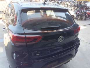 Recambio de porton trasero para mg zs 2022- luxury referencia OEM IAM 10691021  
