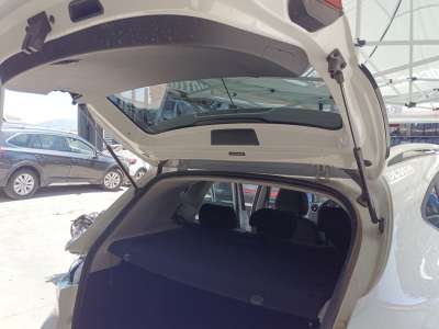 Recambio de amortiguadores maletero / porton para mg zs 2022- comfort referencia OEM IAM 10320209  