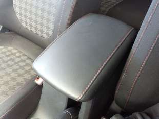 Recambio de apoyabrazos central para mg zs 2022- comfort referencia OEM IAM 10260892  