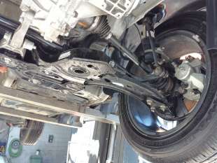 Recambio de brazo suspension inferior delantero izquierdo para mg zs 2022- comfort referencia OEM IAM 11048892  