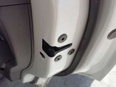 Recambio de cerradura puerta trasera derecha para mg zs 2022- comfort referencia OEM IAM 10845783  