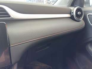 Recambio de guantera para mg zs 2022- comfort referencia OEM IAM 10314668  