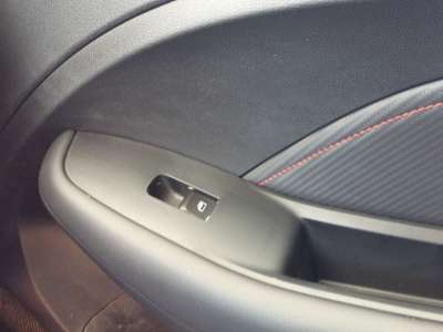 Recambio de mando elevalunas delantero derecho para mg zs 2022- comfort referencia OEM IAM 10470986  