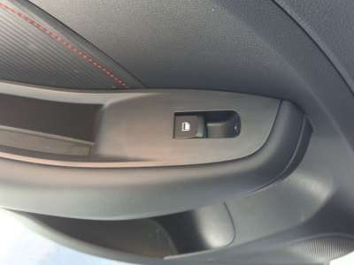 Recambio de mando elevalunas trasero izquierdo para mg zs 2022- comfort referencia OEM IAM 10470989  