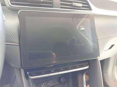 Recambio de pantalla multifuncion para mg zs 2022- comfort referencia OEM IAM 11422645  