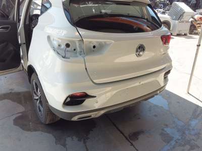 Recambio de paragolpes trasero para mg zs 2022- comfort referencia OEM IAM 10639343  