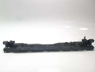 Recambio de travesaño superior para volvo xc 40 2017- essential 2wd referencia OEM IAM 32234760  