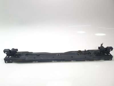 Recambio de travesaño superior para volvo xc 40 2017- essential 2wd referencia OEM IAM 32234760  