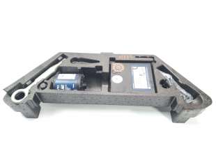 Recambio de herramientas para volvo xc 40 2017- essential 2wd referencia OEM IAM 31680604  