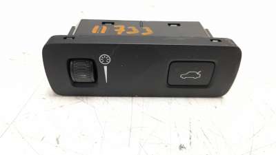 Recambio de mando multifuncion para volvo xc 40 2017- essential 2wd referencia OEM IAM   