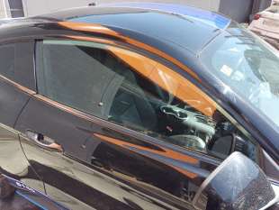 Recambio de luna delantera derecha para ford mustang 2014- gt referencia OEM IAM 2161877  