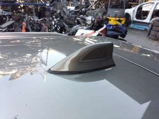 Recambio de antena para toyota corolla station wagon (_e21_) 2019- 2.0 hybrid (mzeh12) referencia OEM IAM 8607747010A0  