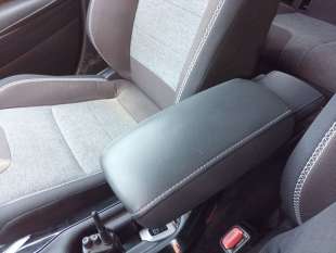 Recambio de apoyabrazos central para toyota corolla station wagon (_e21_) 2019- 2.0 hybrid (mzeh12) referencia OEM IAM 5890502G1