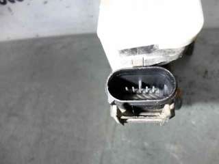 Recambio de cerradura puerta delantera derecha para audi a4 avant (b5) 1994-1999 2.6 quattro referencia OEM IAM   