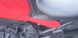 Recambio de moldura para yamaha tracer 900 2018- referencia OEM IAM B5U2171100  