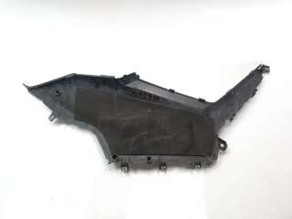 Recambio de moldura para kymco ak550 2017- referencia OEM IAM 83620LGC6E00  