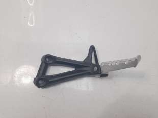 Recambio de estribo lateral para yamaha mt-09 (7.2013) 2013-2020 referencia OEM IAM 3VR274310200  