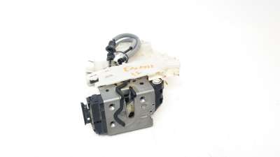 Recambio de cerradura puerta trasera izquierda para jeep renegade 2014- limited 4x4 referencia OEM IAM 5213904 40136025 