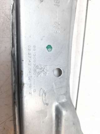 Recambio de elevalunas trasero izquierdo para citroën c3 2016- 1.2 12v e-thp referencia OEM IAM 9813093080  