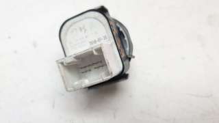 Recambio de mando retrovisor para citroën c3 2016- 1.2 12v e-thp referencia OEM IAM 9817840980  