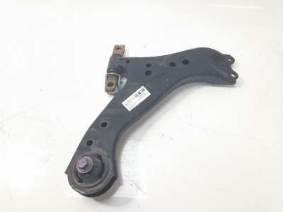 Recambio de brazo suspension inferior delantero derecho para toyota rav4 2018- referencia OEM IAM 4806842070  