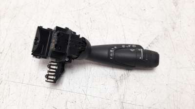 Recambio de mando limpia para volvo xc 40 2017- essential 2wd referencia OEM IAM 31481373  