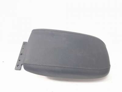 Recambio de apoyabrazos central para kia ceed 2018- concept referencia OEM IAM 84660J7100WK  