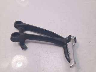 Recambio de estribera derecha para yamaha mt-07 2014- mt-07 referencia OEM IAM 1WS2742L01  