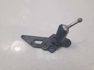 Recambio de estribera izquierda para yamaha mt-07 2014- mt-07 referencia OEM IAM 1WS274510000  