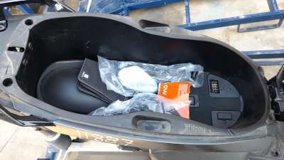 Recambio de baul bajo asiento para seat mo 2024- mo referencia OEM IAM BAUL  