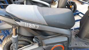 Recambio de moldura para seat mo 2024- mo referencia OEM IAM MOLDLURA  